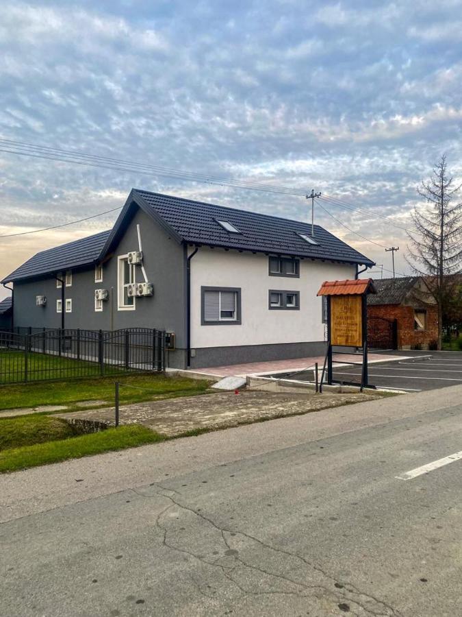 Kuca Za Odmor ,,Valvero'' Vrbanja Eksteriør billede